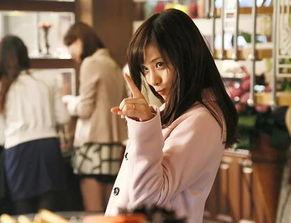 娱乐吃瓜酱路拍,娱乐吃瓜酱带你直击明星日常